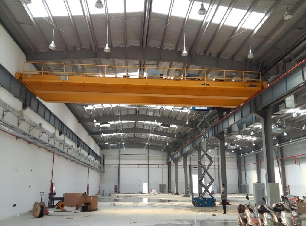 20/5噸葫蘆雙起重機(jī) 20/5噸葫蘆雙起重機(jī)