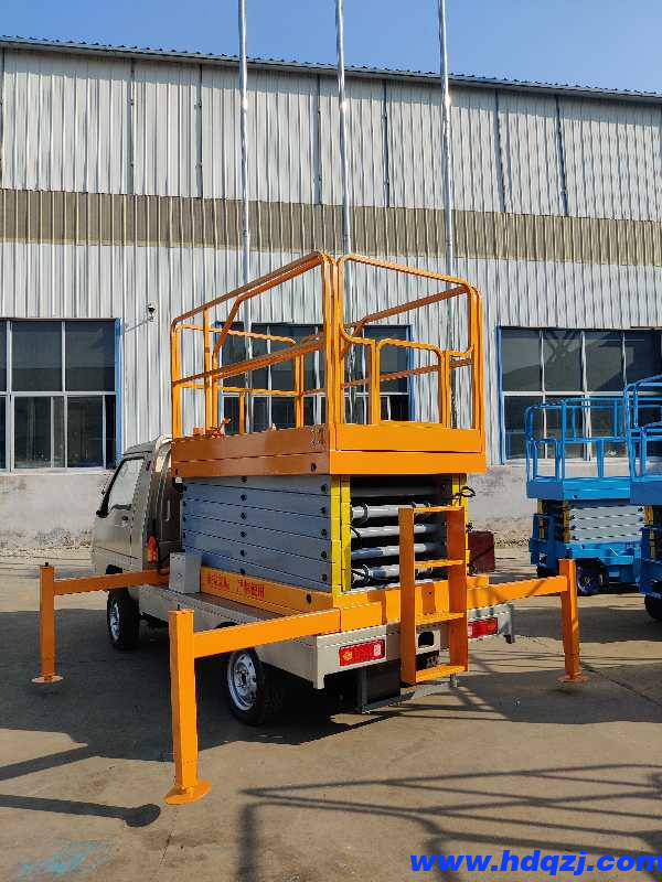 電動車載式高空作業(yè)平臺 電動車載式高空作業(yè)平臺