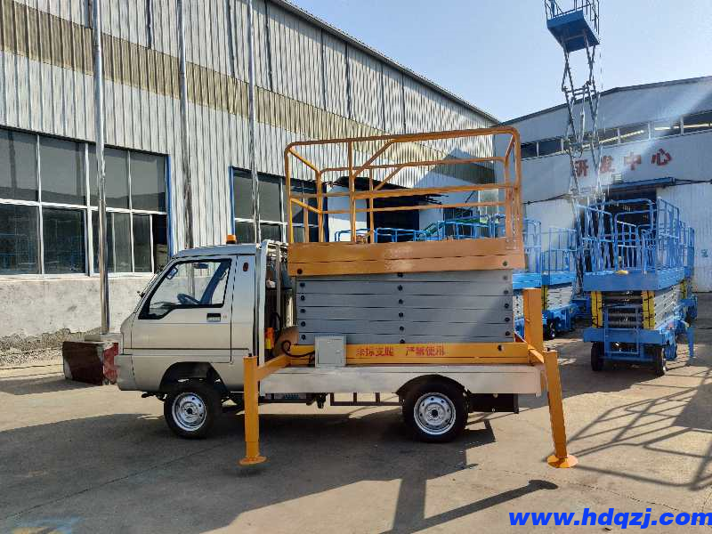 電動車載式高空作業(yè)平臺 電動車載式高空作業(yè)平臺