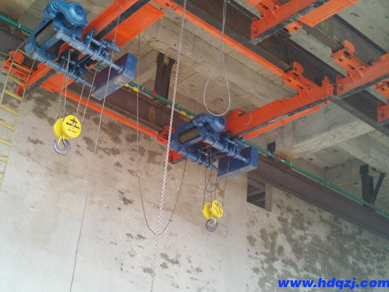 XG型電動懸掛過軌起重機 XG型電動懸掛過軌起重機